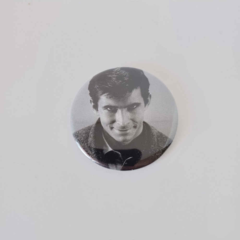 1960 Psycho Norman‎ Bates Horror Halloween Decorations Small Magnet Collectible